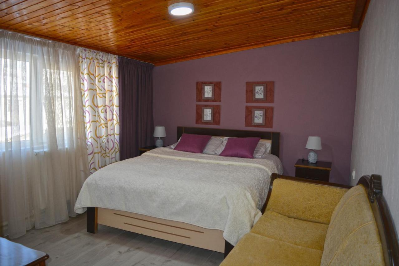 Guesthouse Of Manoni Ratiani Mestia Extérieur photo